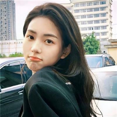 远山淡影